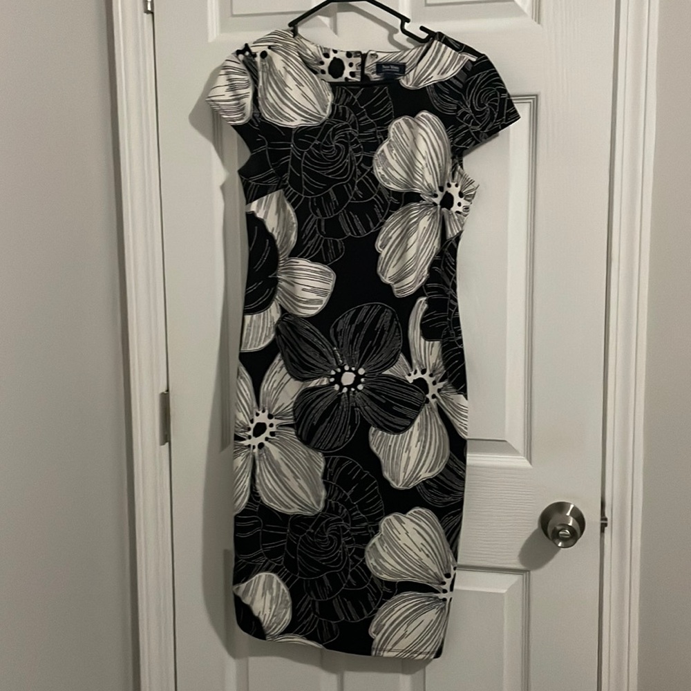 Floral print business/cocktail dress